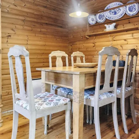 4 Person In Rodby-by Traum